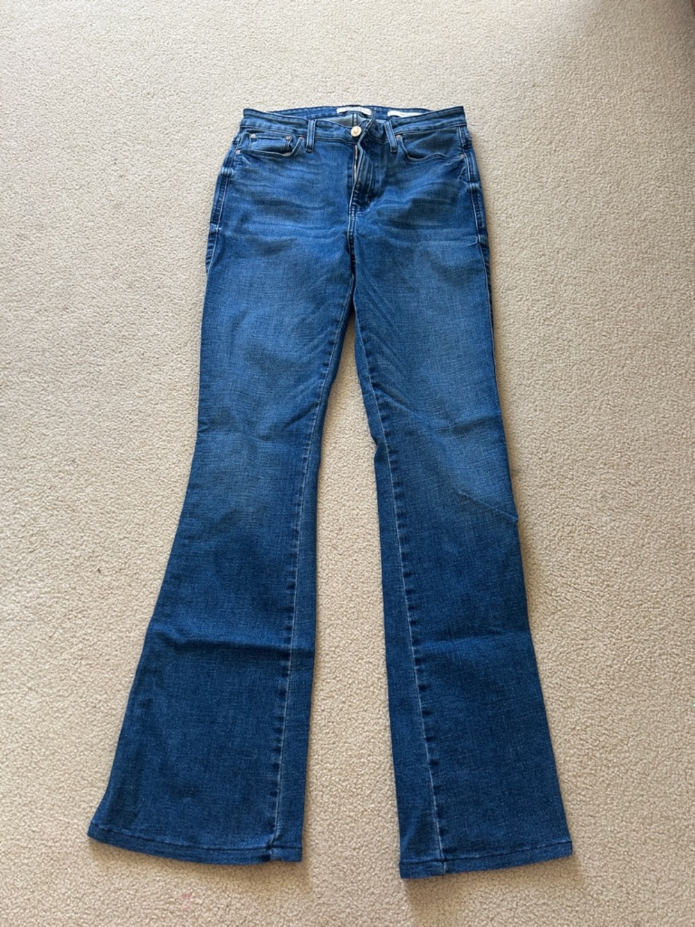 *LIKE NEW* Guess Eco Sexy Flare Jeans size 28 x 32 - Picture 2 of 8